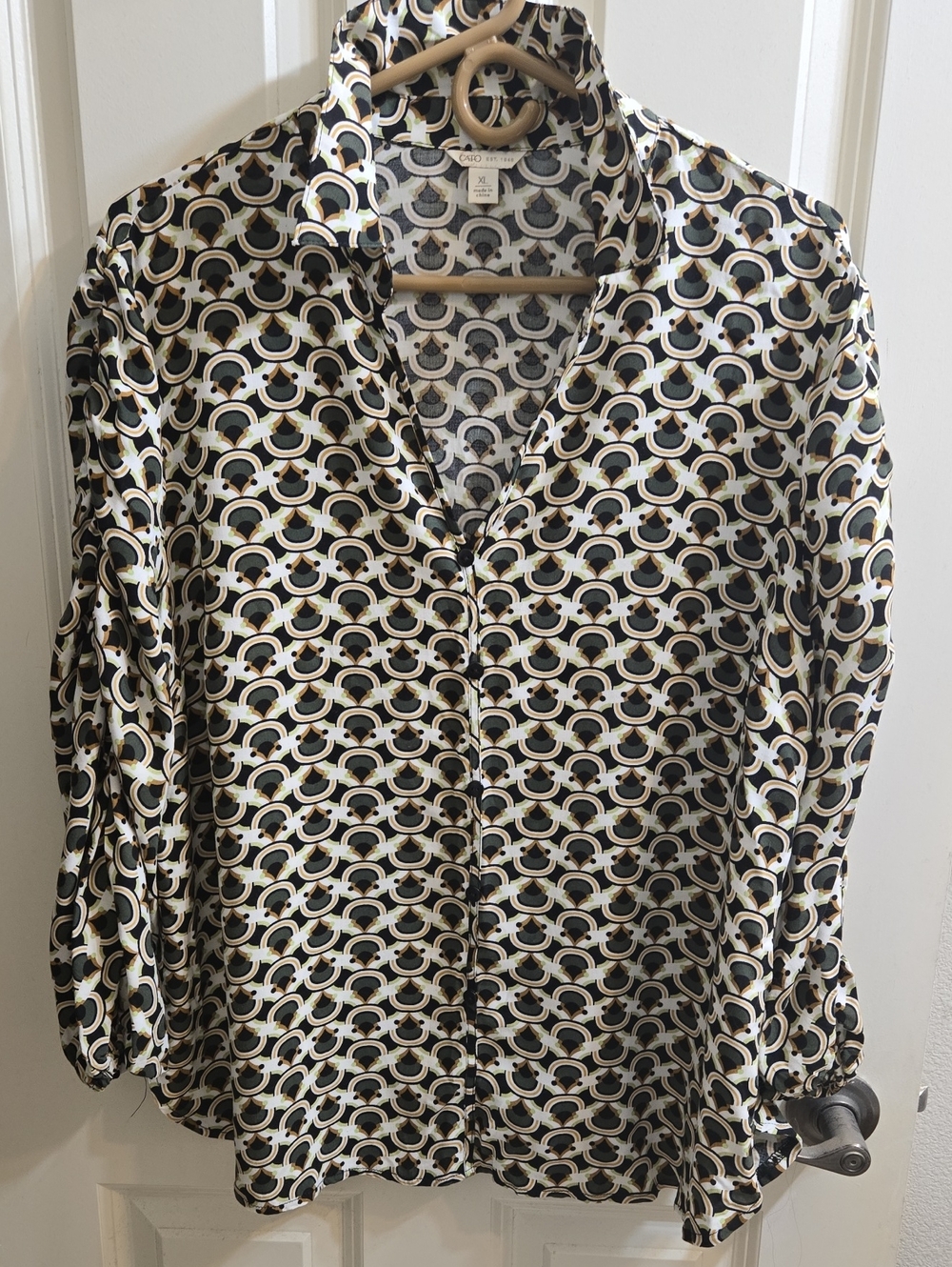 Cato Black, White & Gold Geometric Button-Down Shirt